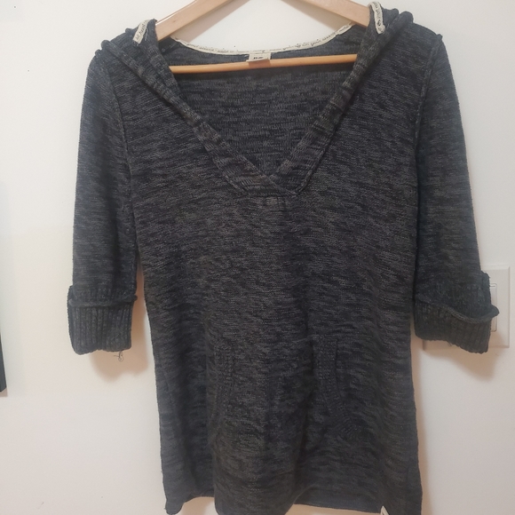 Roxy Hooded Pullover - Picture 2 of 3